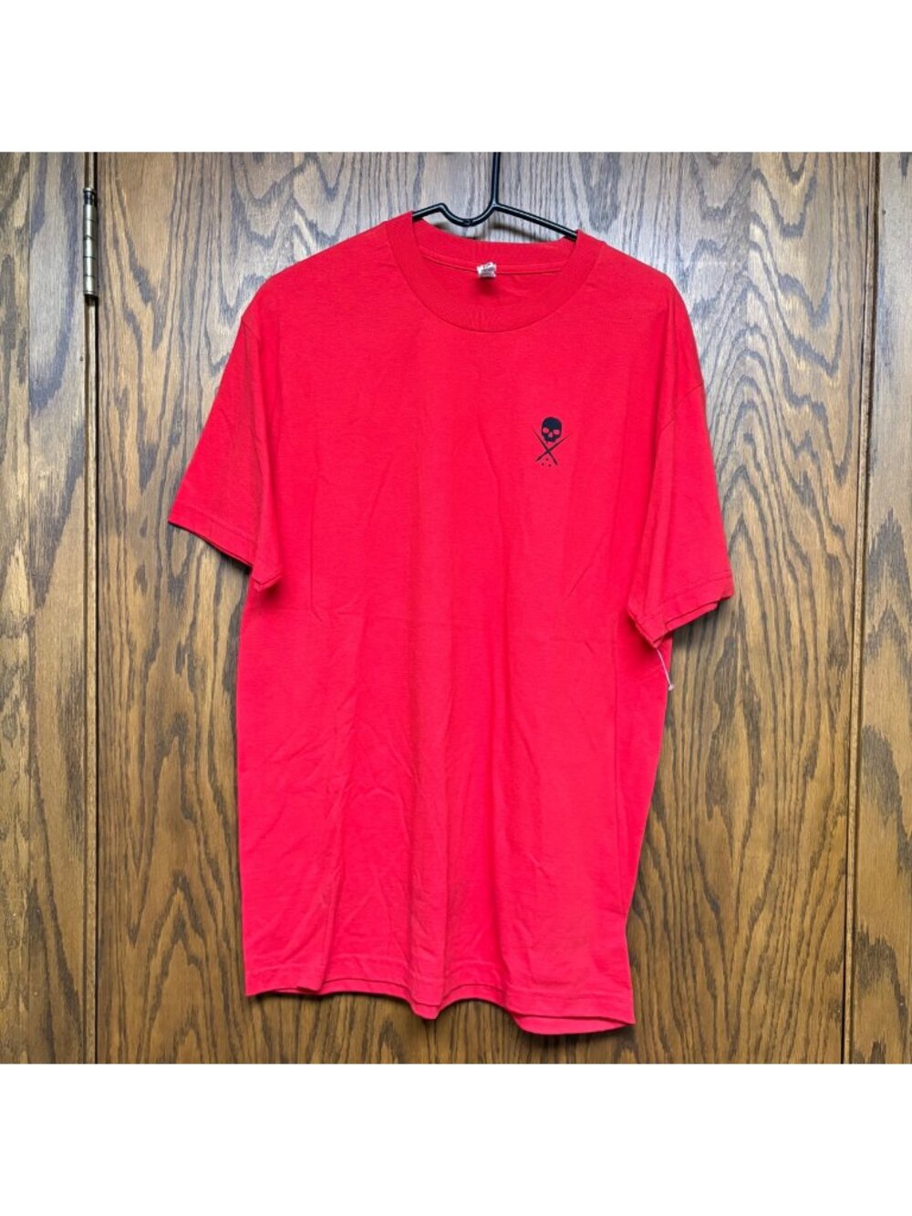 Skull and Crossed Brushes Graphic T-Shirt Mens Large Red Black Biker Goth Punk